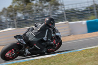 14-to-16th-november-2015;Jerez;event-digital-images;motorbikes;no-limits;peter-wileman-photography;trackday;trackday-digital-images