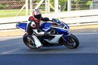 brands-hatch-photographs;brands-no-limits-trackday;cadwell-trackday-photographs;enduro-digital-images;event-digital-images;eventdigitalimages;no-limits-trackdays;peter-wileman-photography;racing-digital-images;trackday-digital-images;trackday-photos