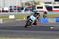 brands-hatch-photographs;brands-no-limits-trackday;cadwell-trackday-photographs;enduro-digital-images;event-digital-images;eventdigitalimages;no-limits-trackdays;peter-wileman-photography;racing-digital-images;trackday-digital-images;trackday-photos