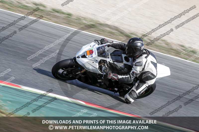 cadwell no limits trackday;cadwell park;cadwell park photographs;cadwell trackday photographs;catalunya barcelona;enduro digital images;event digital images;eventdigitalimages;no limits trackdays;peter wileman photography;racing digital images;trackday digital images;trackday photos