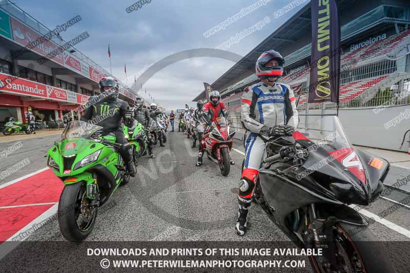cadwell no limits trackday;cadwell park;cadwell park photographs;cadwell trackday photographs;catalunya barcelona;enduro digital images;event digital images;eventdigitalimages;no limits trackdays;peter wileman photography;racing digital images;trackday digital images;trackday photos