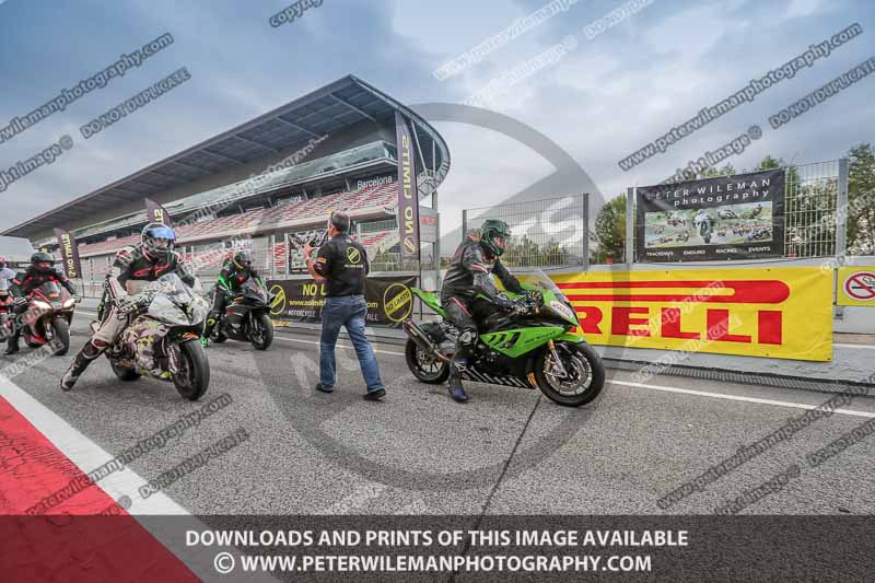 cadwell no limits trackday;cadwell park;cadwell park photographs;cadwell trackday photographs;catalunya barcelona;enduro digital images;event digital images;eventdigitalimages;no limits trackdays;peter wileman photography;racing digital images;trackday digital images;trackday photos