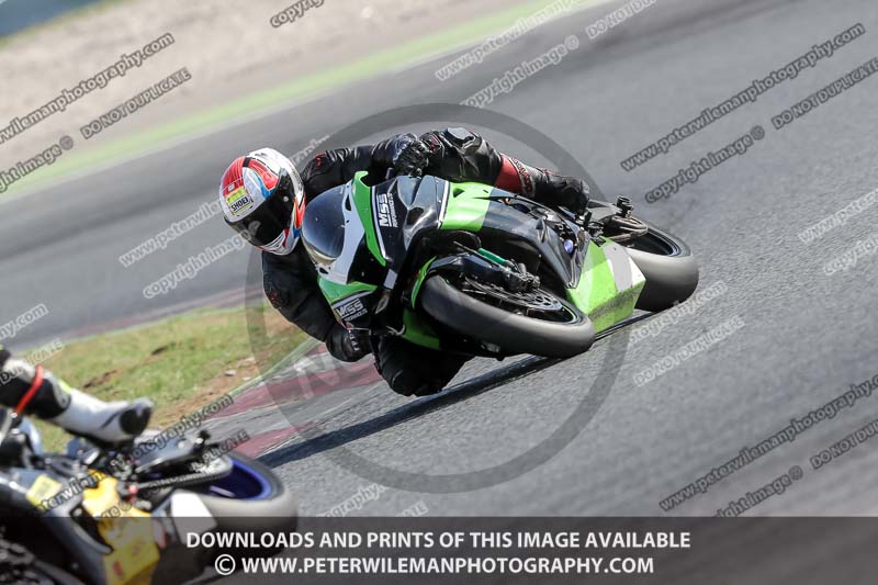 cadwell no limits trackday;cadwell park;cadwell park photographs;cadwell trackday photographs;catalunya barcelona;enduro digital images;event digital images;eventdigitalimages;no limits trackdays;peter wileman photography;racing digital images;trackday digital images;trackday photos