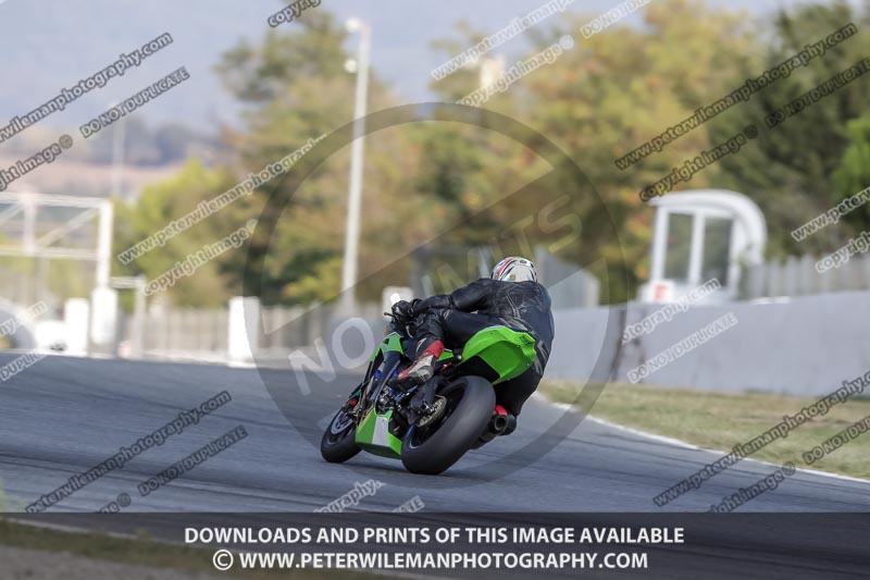 cadwell no limits trackday;cadwell park;cadwell park photographs;cadwell trackday photographs;catalunya barcelona;enduro digital images;event digital images;eventdigitalimages;no limits trackdays;peter wileman photography;racing digital images;trackday digital images;trackday photos