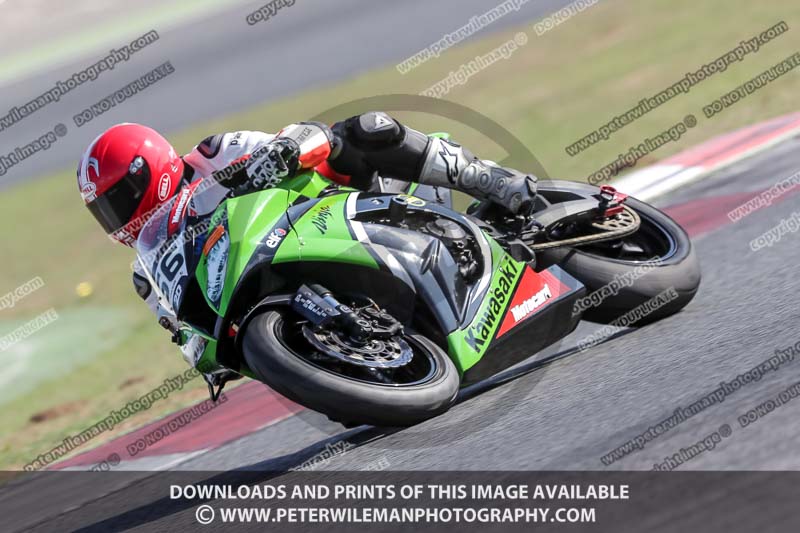 cadwell no limits trackday;cadwell park;cadwell park photographs;cadwell trackday photographs;catalunya barcelona;enduro digital images;event digital images;eventdigitalimages;no limits trackdays;peter wileman photography;racing digital images;trackday digital images;trackday photos