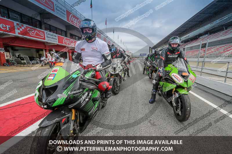 cadwell no limits trackday;cadwell park;cadwell park photographs;cadwell trackday photographs;catalunya barcelona;enduro digital images;event digital images;eventdigitalimages;no limits trackdays;peter wileman photography;racing digital images;trackday digital images;trackday photos