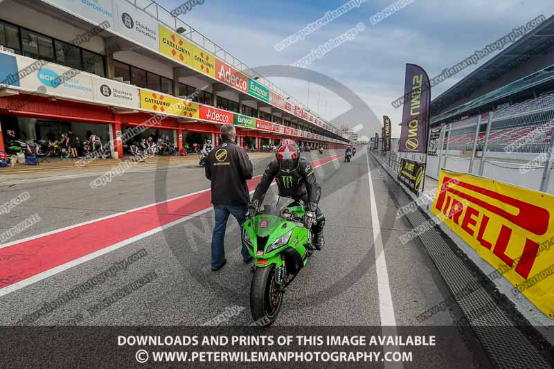 cadwell no limits trackday;cadwell park;cadwell park photographs;cadwell trackday photographs;catalunya barcelona;enduro digital images;event digital images;eventdigitalimages;no limits trackdays;peter wileman photography;racing digital images;trackday digital images;trackday photos