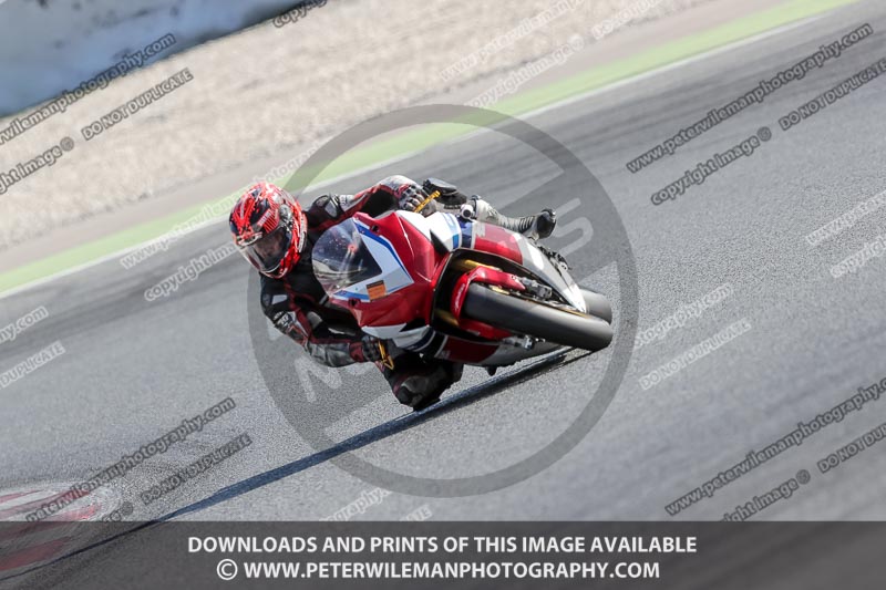 cadwell no limits trackday;cadwell park;cadwell park photographs;cadwell trackday photographs;catalunya barcelona;enduro digital images;event digital images;eventdigitalimages;no limits trackdays;peter wileman photography;racing digital images;trackday digital images;trackday photos