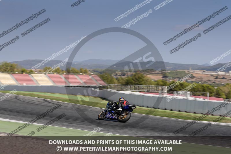cadwell no limits trackday;cadwell park;cadwell park photographs;cadwell trackday photographs;catalunya barcelona;enduro digital images;event digital images;eventdigitalimages;no limits trackdays;peter wileman photography;racing digital images;trackday digital images;trackday photos