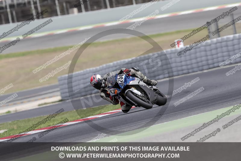 cadwell no limits trackday;cadwell park;cadwell park photographs;cadwell trackday photographs;catalunya barcelona;enduro digital images;event digital images;eventdigitalimages;no limits trackdays;peter wileman photography;racing digital images;trackday digital images;trackday photos