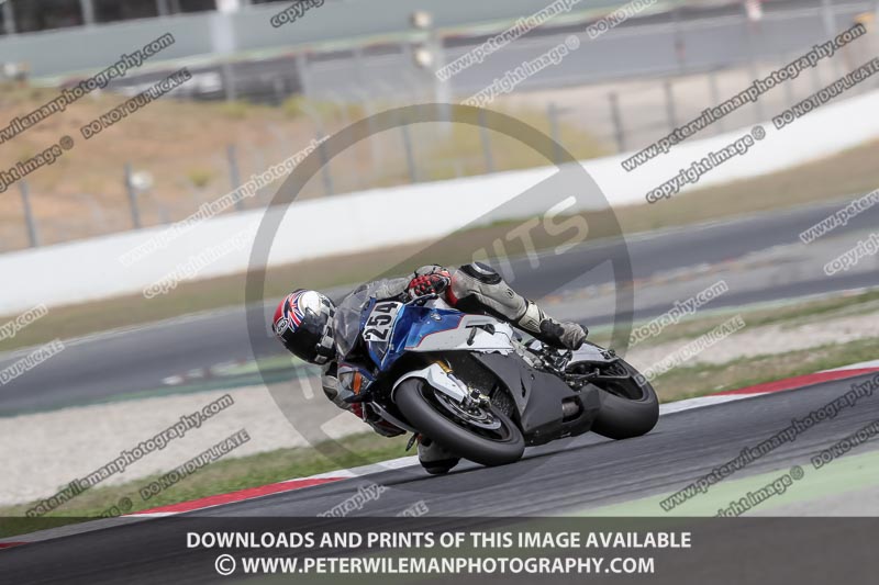 cadwell no limits trackday;cadwell park;cadwell park photographs;cadwell trackday photographs;catalunya barcelona;enduro digital images;event digital images;eventdigitalimages;no limits trackdays;peter wileman photography;racing digital images;trackday digital images;trackday photos