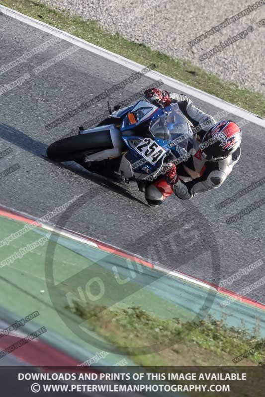 cadwell no limits trackday;cadwell park;cadwell park photographs;cadwell trackday photographs;catalunya barcelona;enduro digital images;event digital images;eventdigitalimages;no limits trackdays;peter wileman photography;racing digital images;trackday digital images;trackday photos