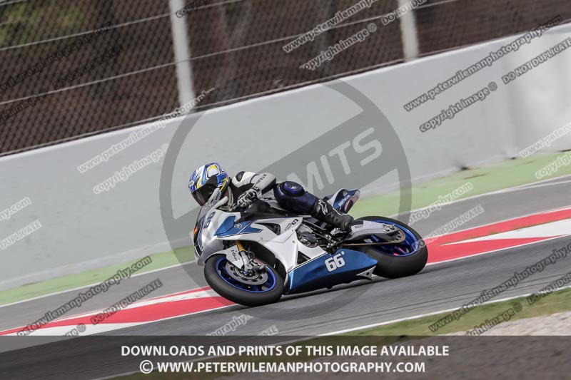 cadwell no limits trackday;cadwell park;cadwell park photographs;cadwell trackday photographs;catalunya barcelona;enduro digital images;event digital images;eventdigitalimages;no limits trackdays;peter wileman photography;racing digital images;trackday digital images;trackday photos