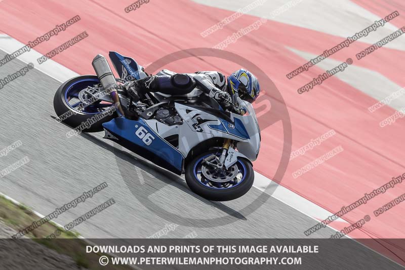 cadwell no limits trackday;cadwell park;cadwell park photographs;cadwell trackday photographs;catalunya barcelona;enduro digital images;event digital images;eventdigitalimages;no limits trackdays;peter wileman photography;racing digital images;trackday digital images;trackday photos