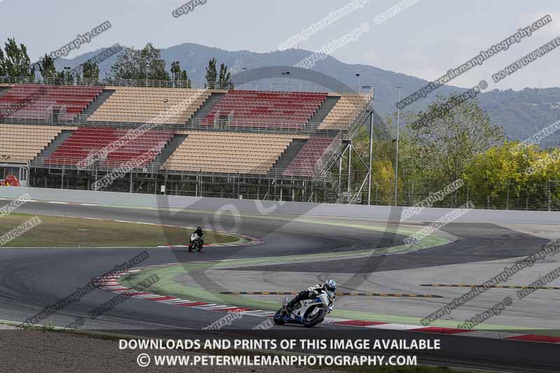 cadwell no limits trackday;cadwell park;cadwell park photographs;cadwell trackday photographs;catalunya barcelona;enduro digital images;event digital images;eventdigitalimages;no limits trackdays;peter wileman photography;racing digital images;trackday digital images;trackday photos