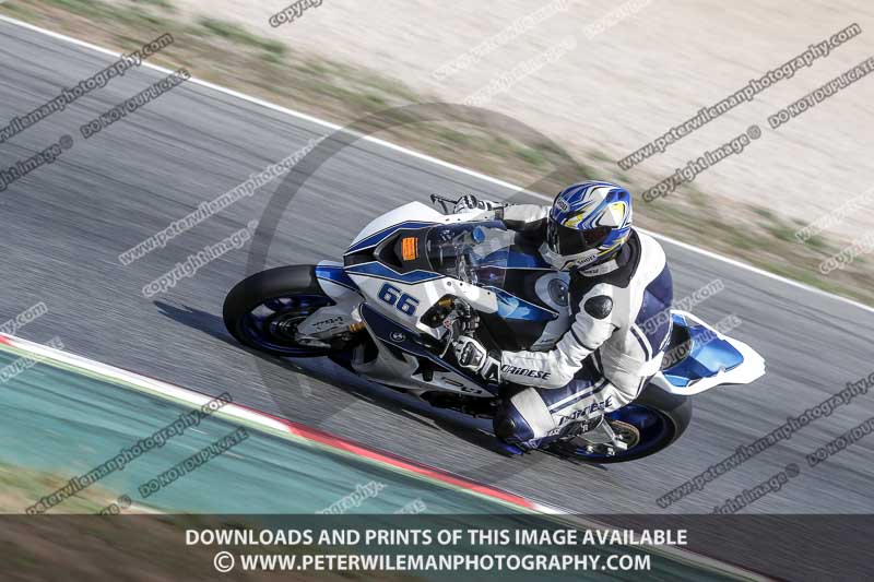 cadwell no limits trackday;cadwell park;cadwell park photographs;cadwell trackday photographs;catalunya barcelona;enduro digital images;event digital images;eventdigitalimages;no limits trackdays;peter wileman photography;racing digital images;trackday digital images;trackday photos