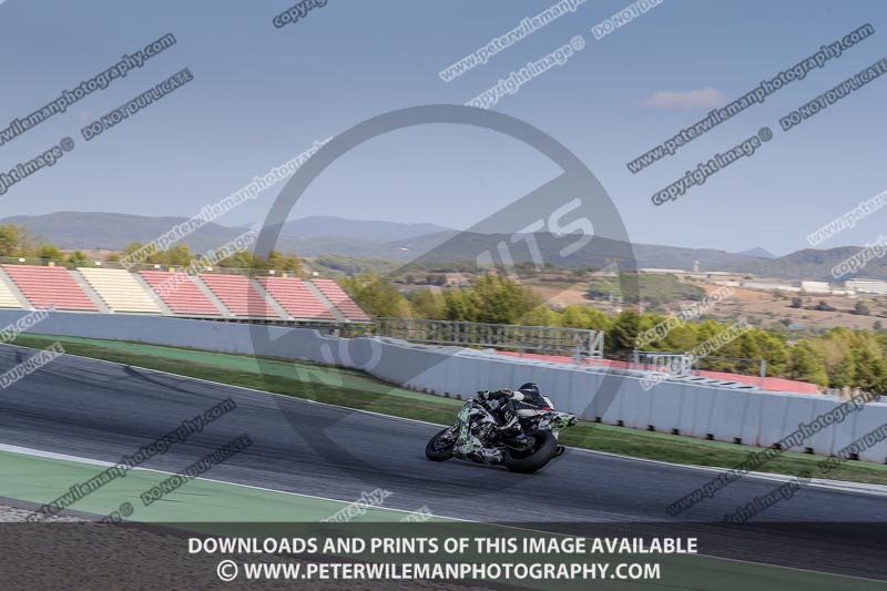 cadwell no limits trackday;cadwell park;cadwell park photographs;cadwell trackday photographs;catalunya barcelona;enduro digital images;event digital images;eventdigitalimages;no limits trackdays;peter wileman photography;racing digital images;trackday digital images;trackday photos