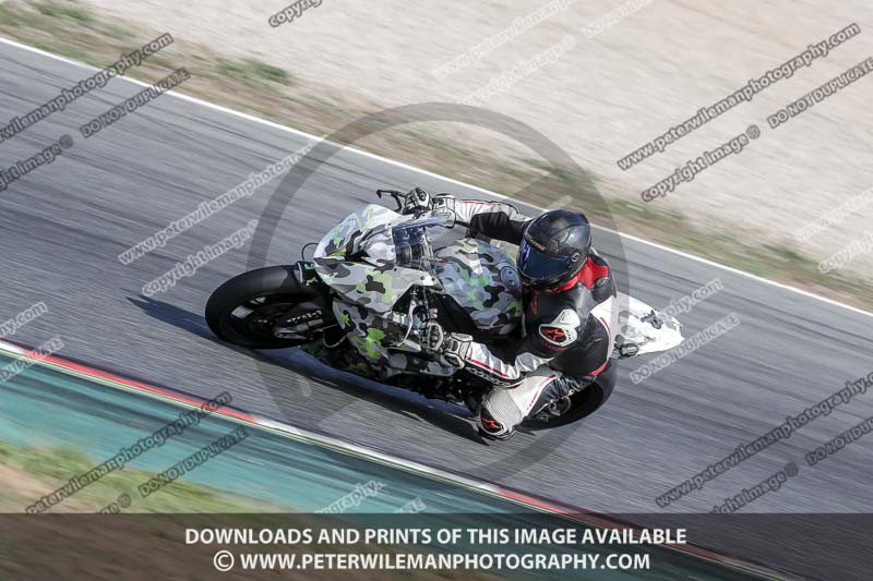 cadwell no limits trackday;cadwell park;cadwell park photographs;cadwell trackday photographs;catalunya barcelona;enduro digital images;event digital images;eventdigitalimages;no limits trackdays;peter wileman photography;racing digital images;trackday digital images;trackday photos