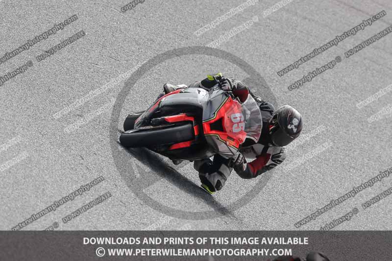 cadwell no limits trackday;cadwell park;cadwell park photographs;cadwell trackday photographs;catalunya barcelona;enduro digital images;event digital images;eventdigitalimages;no limits trackdays;peter wileman photography;racing digital images;trackday digital images;trackday photos