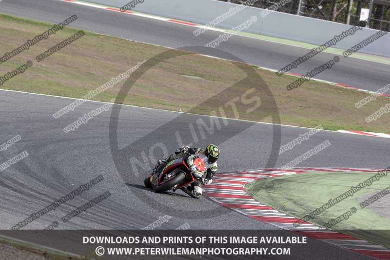 cadwell no limits trackday;cadwell park;cadwell park photographs;cadwell trackday photographs;catalunya barcelona;enduro digital images;event digital images;eventdigitalimages;no limits trackdays;peter wileman photography;racing digital images;trackday digital images;trackday photos