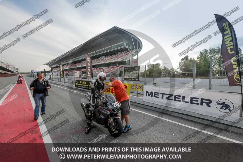 cadwell no limits trackday;cadwell park;cadwell park photographs;cadwell trackday photographs;catalunya barcelona;enduro digital images;event digital images;eventdigitalimages;no limits trackdays;peter wileman photography;racing digital images;trackday digital images;trackday photos