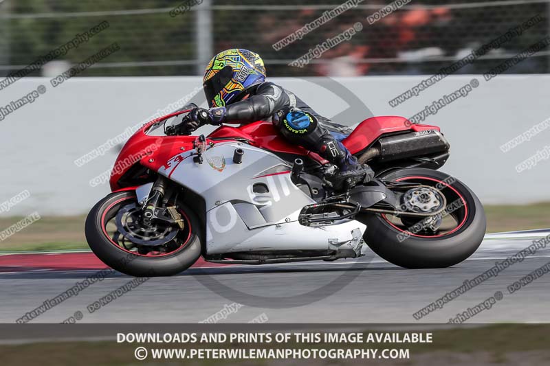 cadwell no limits trackday;cadwell park;cadwell park photographs;cadwell trackday photographs;catalunya barcelona;enduro digital images;event digital images;eventdigitalimages;no limits trackdays;peter wileman photography;racing digital images;trackday digital images;trackday photos