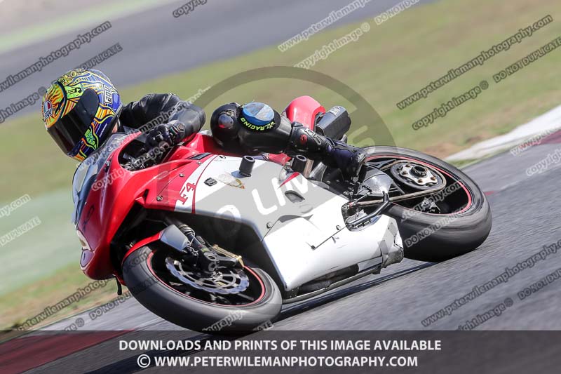cadwell no limits trackday;cadwell park;cadwell park photographs;cadwell trackday photographs;catalunya barcelona;enduro digital images;event digital images;eventdigitalimages;no limits trackdays;peter wileman photography;racing digital images;trackday digital images;trackday photos