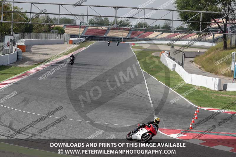cadwell no limits trackday;cadwell park;cadwell park photographs;cadwell trackday photographs;catalunya barcelona;enduro digital images;event digital images;eventdigitalimages;no limits trackdays;peter wileman photography;racing digital images;trackday digital images;trackday photos