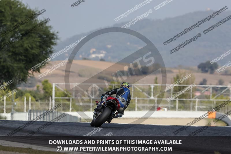 cadwell no limits trackday;cadwell park;cadwell park photographs;cadwell trackday photographs;catalunya barcelona;enduro digital images;event digital images;eventdigitalimages;no limits trackdays;peter wileman photography;racing digital images;trackday digital images;trackday photos