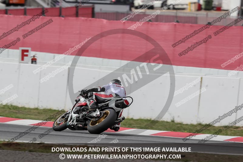 cadwell no limits trackday;cadwell park;cadwell park photographs;cadwell trackday photographs;catalunya barcelona;enduro digital images;event digital images;eventdigitalimages;no limits trackdays;peter wileman photography;racing digital images;trackday digital images;trackday photos