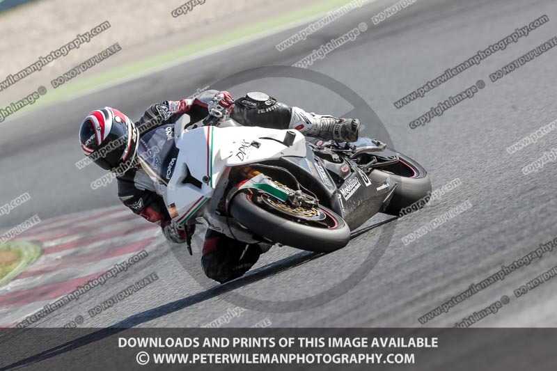cadwell no limits trackday;cadwell park;cadwell park photographs;cadwell trackday photographs;catalunya barcelona;enduro digital images;event digital images;eventdigitalimages;no limits trackdays;peter wileman photography;racing digital images;trackday digital images;trackday photos