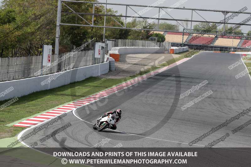 cadwell no limits trackday;cadwell park;cadwell park photographs;cadwell trackday photographs;catalunya barcelona;enduro digital images;event digital images;eventdigitalimages;no limits trackdays;peter wileman photography;racing digital images;trackday digital images;trackday photos