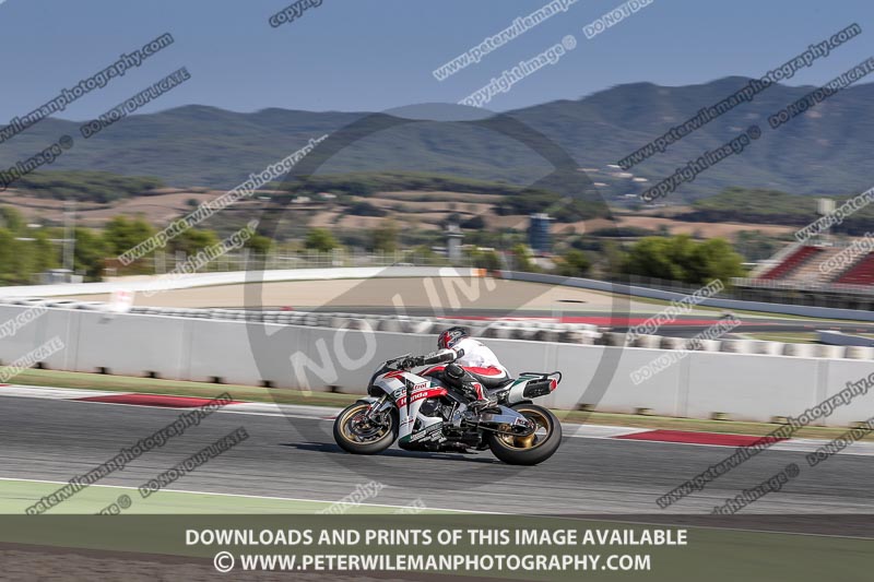 cadwell no limits trackday;cadwell park;cadwell park photographs;cadwell trackday photographs;catalunya barcelona;enduro digital images;event digital images;eventdigitalimages;no limits trackdays;peter wileman photography;racing digital images;trackday digital images;trackday photos