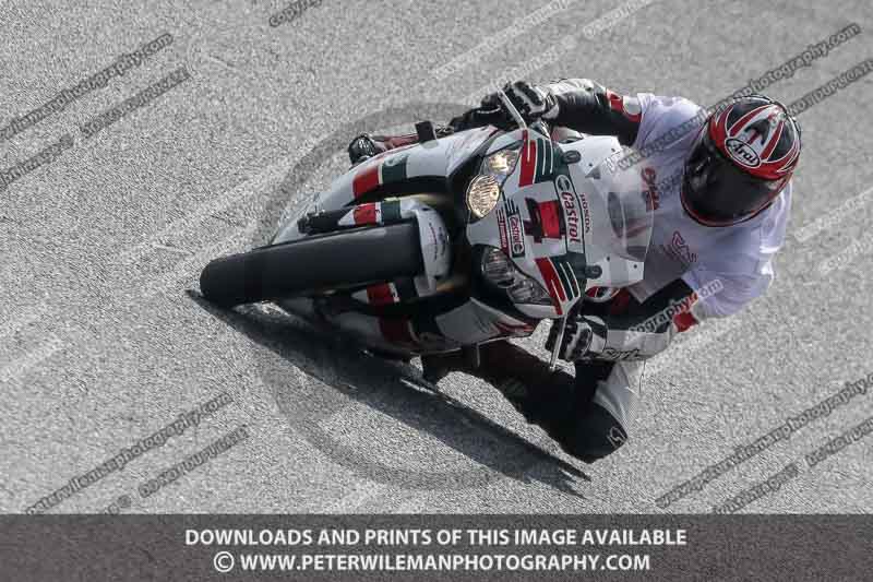 cadwell no limits trackday;cadwell park;cadwell park photographs;cadwell trackday photographs;catalunya barcelona;enduro digital images;event digital images;eventdigitalimages;no limits trackdays;peter wileman photography;racing digital images;trackday digital images;trackday photos