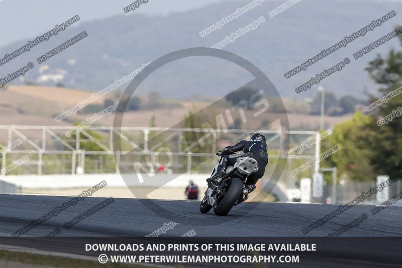 cadwell no limits trackday;cadwell park;cadwell park photographs;cadwell trackday photographs;catalunya barcelona;enduro digital images;event digital images;eventdigitalimages;no limits trackdays;peter wileman photography;racing digital images;trackday digital images;trackday photos