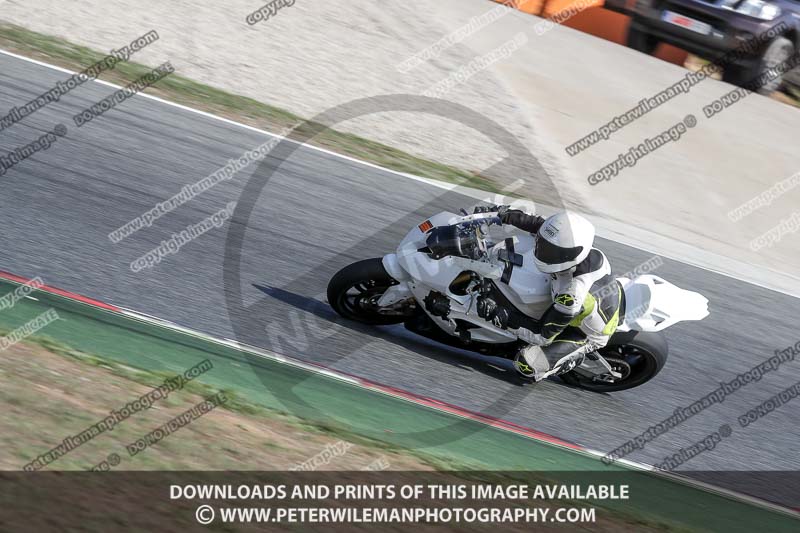 cadwell no limits trackday;cadwell park;cadwell park photographs;cadwell trackday photographs;catalunya barcelona;enduro digital images;event digital images;eventdigitalimages;no limits trackdays;peter wileman photography;racing digital images;trackday digital images;trackday photos