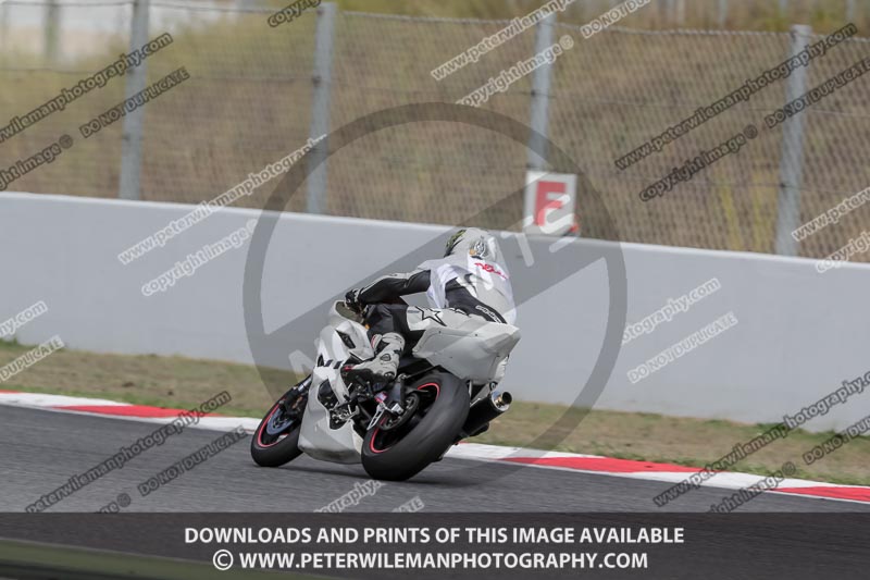 cadwell no limits trackday;cadwell park;cadwell park photographs;cadwell trackday photographs;catalunya barcelona;enduro digital images;event digital images;eventdigitalimages;no limits trackdays;peter wileman photography;racing digital images;trackday digital images;trackday photos
