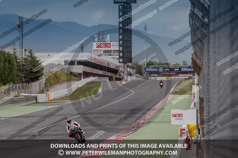 cadwell no limits trackday;cadwell park;cadwell park photographs;cadwell trackday photographs;catalunya barcelona;enduro digital images;event digital images;eventdigitalimages;no limits trackdays;peter wileman photography;racing digital images;trackday digital images;trackday photos