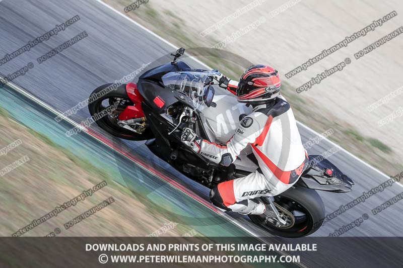 cadwell no limits trackday;cadwell park;cadwell park photographs;cadwell trackday photographs;catalunya barcelona;enduro digital images;event digital images;eventdigitalimages;no limits trackdays;peter wileman photography;racing digital images;trackday digital images;trackday photos