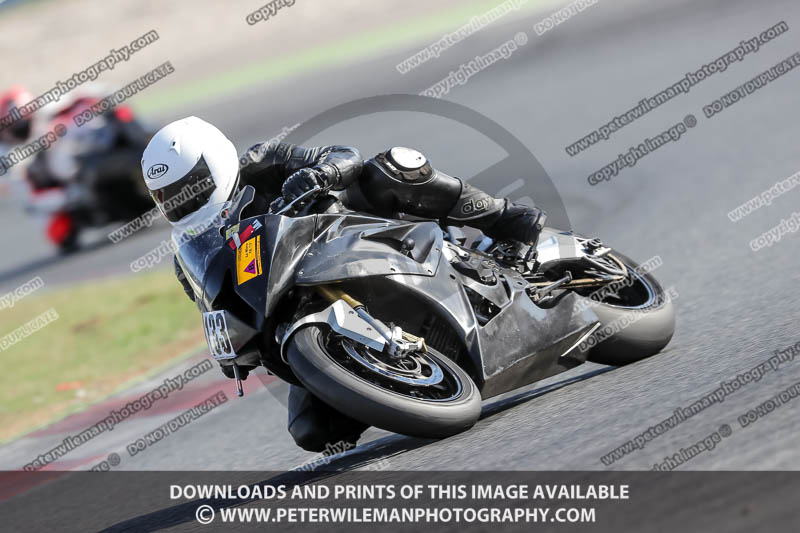 cadwell no limits trackday;cadwell park;cadwell park photographs;cadwell trackday photographs;catalunya barcelona;enduro digital images;event digital images;eventdigitalimages;no limits trackdays;peter wileman photography;racing digital images;trackday digital images;trackday photos