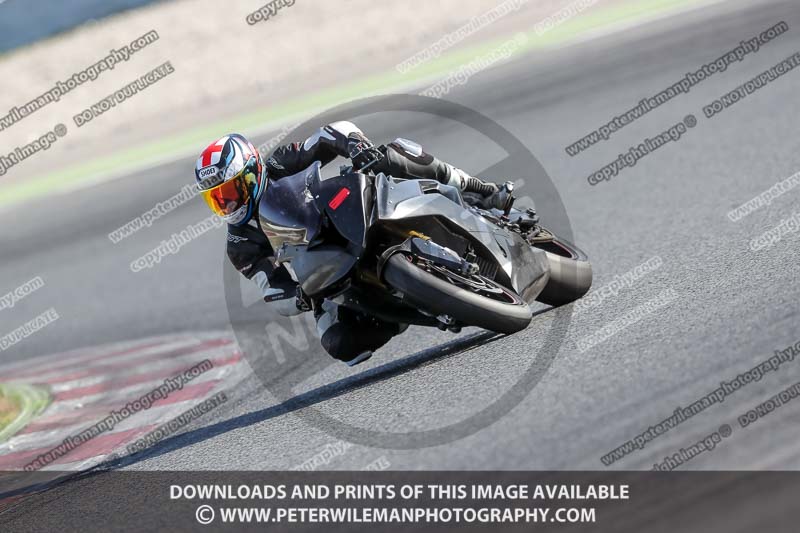 cadwell no limits trackday;cadwell park;cadwell park photographs;cadwell trackday photographs;catalunya barcelona;enduro digital images;event digital images;eventdigitalimages;no limits trackdays;peter wileman photography;racing digital images;trackday digital images;trackday photos