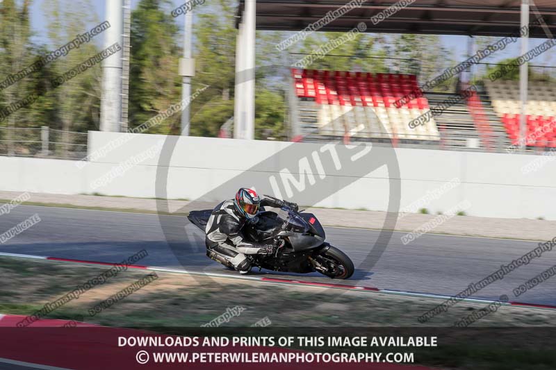 cadwell no limits trackday;cadwell park;cadwell park photographs;cadwell trackday photographs;catalunya barcelona;enduro digital images;event digital images;eventdigitalimages;no limits trackdays;peter wileman photography;racing digital images;trackday digital images;trackday photos