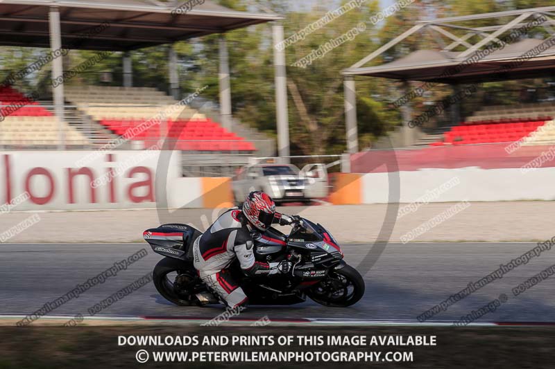 cadwell no limits trackday;cadwell park;cadwell park photographs;cadwell trackday photographs;catalunya barcelona;enduro digital images;event digital images;eventdigitalimages;no limits trackdays;peter wileman photography;racing digital images;trackday digital images;trackday photos