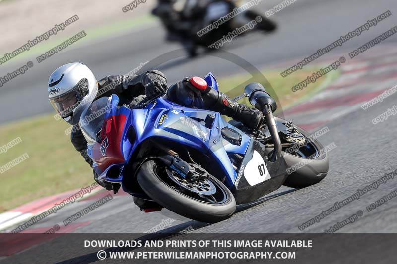 cadwell no limits trackday;cadwell park;cadwell park photographs;cadwell trackday photographs;catalunya barcelona;enduro digital images;event digital images;eventdigitalimages;no limits trackdays;peter wileman photography;racing digital images;trackday digital images;trackday photos