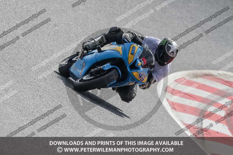 cadwell no limits trackday;cadwell park;cadwell park photographs;cadwell trackday photographs;catalunya barcelona;enduro digital images;event digital images;eventdigitalimages;no limits trackdays;peter wileman photography;racing digital images;trackday digital images;trackday photos