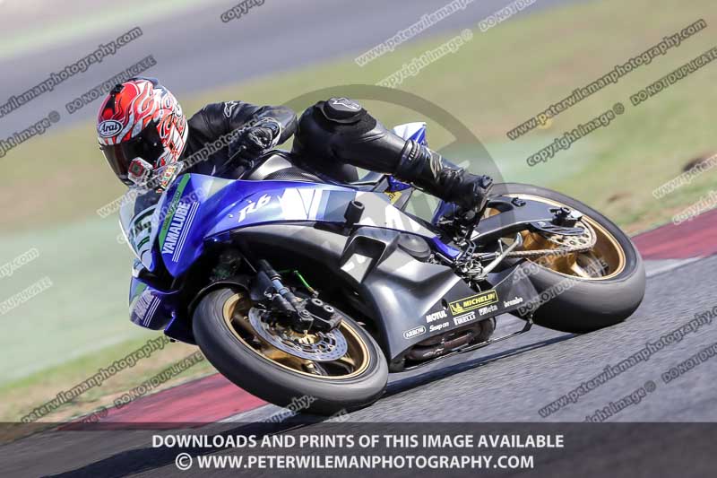 cadwell no limits trackday;cadwell park;cadwell park photographs;cadwell trackday photographs;catalunya barcelona;enduro digital images;event digital images;eventdigitalimages;no limits trackdays;peter wileman photography;racing digital images;trackday digital images;trackday photos