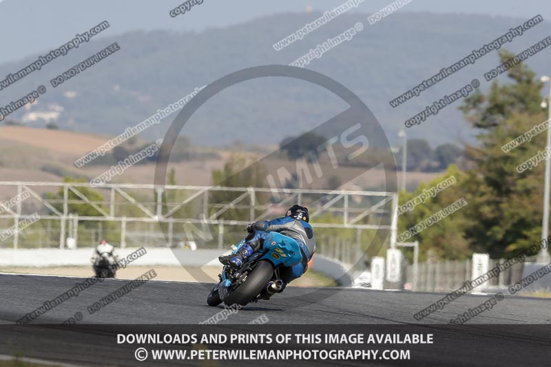 cadwell no limits trackday;cadwell park;cadwell park photographs;cadwell trackday photographs;catalunya barcelona;enduro digital images;event digital images;eventdigitalimages;no limits trackdays;peter wileman photography;racing digital images;trackday digital images;trackday photos