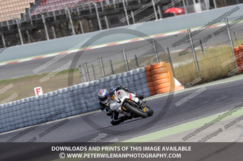 cadwell no limits trackday;cadwell park;cadwell park photographs;cadwell trackday photographs;catalunya barcelona;enduro digital images;event digital images;eventdigitalimages;no limits trackdays;peter wileman photography;racing digital images;trackday digital images;trackday photos