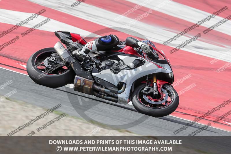cadwell no limits trackday;cadwell park;cadwell park photographs;cadwell trackday photographs;catalunya barcelona;enduro digital images;event digital images;eventdigitalimages;no limits trackdays;peter wileman photography;racing digital images;trackday digital images;trackday photos