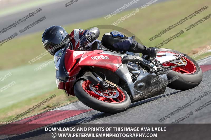 cadwell no limits trackday;cadwell park;cadwell park photographs;cadwell trackday photographs;catalunya barcelona;enduro digital images;event digital images;eventdigitalimages;no limits trackdays;peter wileman photography;racing digital images;trackday digital images;trackday photos